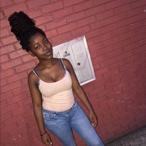 Meet your Posher, Nicole